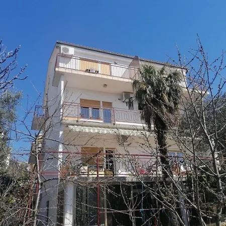 Olgi - Free Parking Apartment Crikvenica
